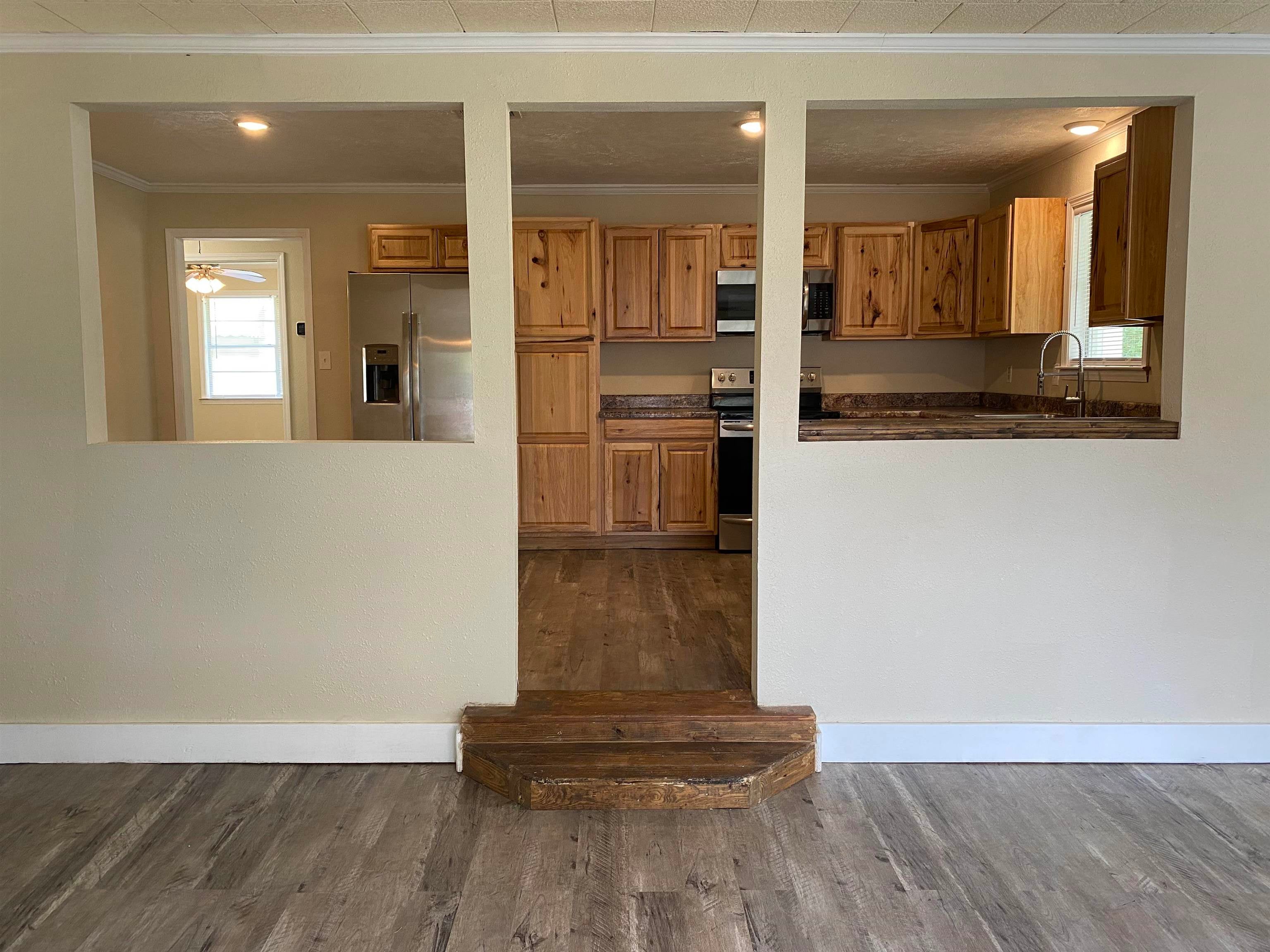 7250 Click Drive Beaumont, TX 77708 - Photo 6 of 16 Gallery Image 6