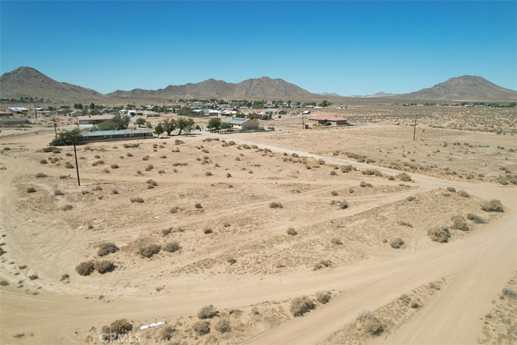 23 Wigwam Road Apple Valley, CA 92307 - Photo 11 of 20