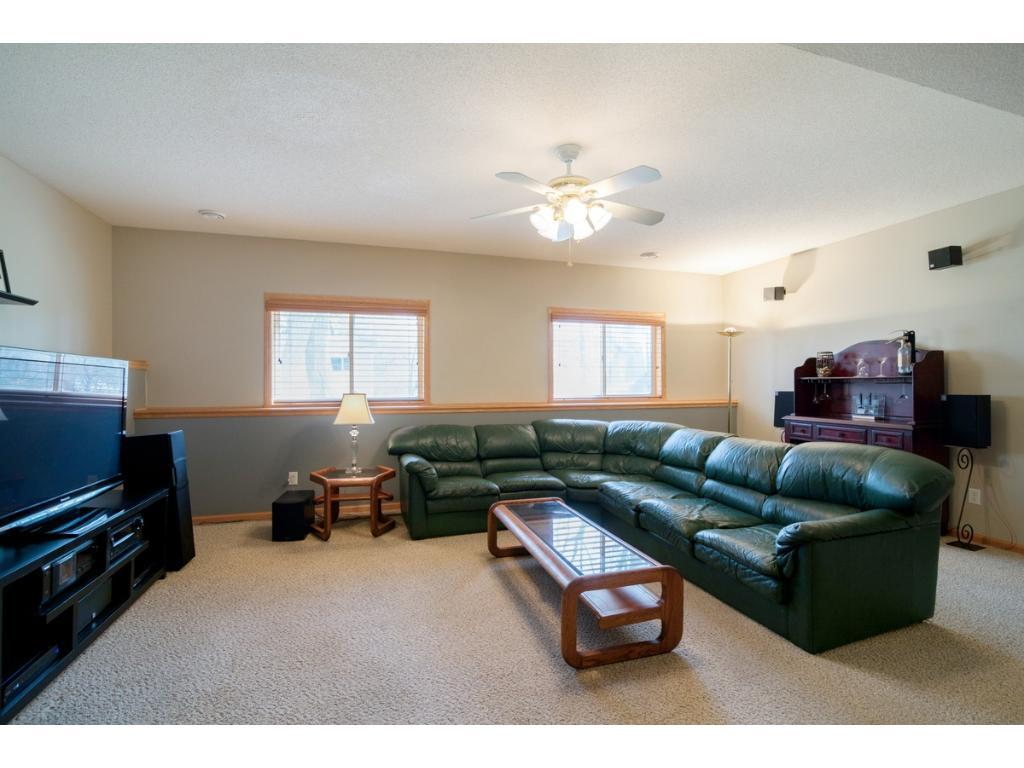 4948 Slater Road St. Paul, MN 55122 - Photo 15 of 23 Gallery Image 15