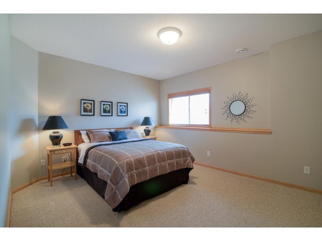 4948 Slater Road St. Paul, MN 55122 - Photo 18 of 23 Gallery Image 18