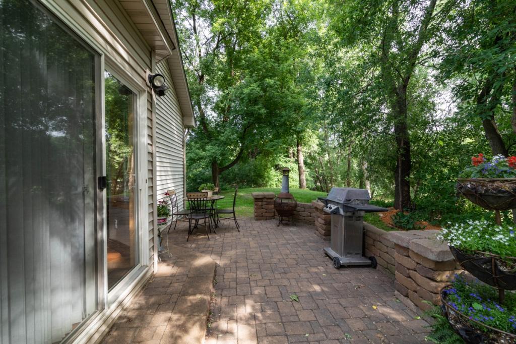 4948 Slater Road St. Paul, MN 55122 - Photo 20 of 23 Gallery Image 20