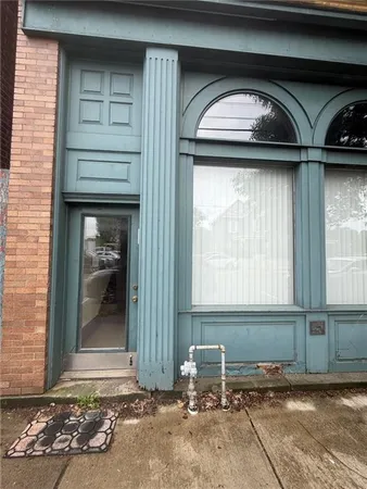 $875 | 546 California Avenue, Pittsburgh, PA 15202