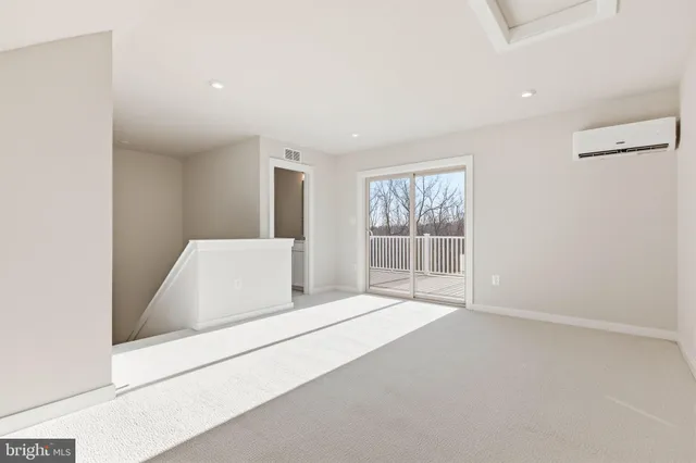 $4,400 | 1011 Venifena Terrace Southeast, Leesburg, VA 20175