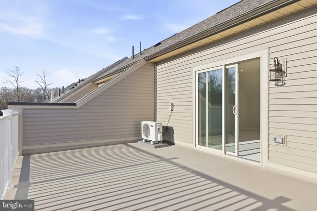 $4,400 | 1011 Venifena Terrace Southeast, Leesburg, VA 20175