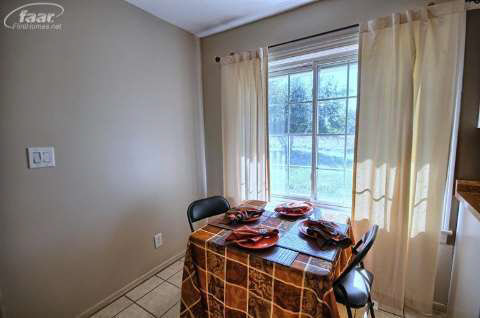 2048 Belford Road Holly, MI 48442 - Photo 5 of 29 20421724-4.JPG