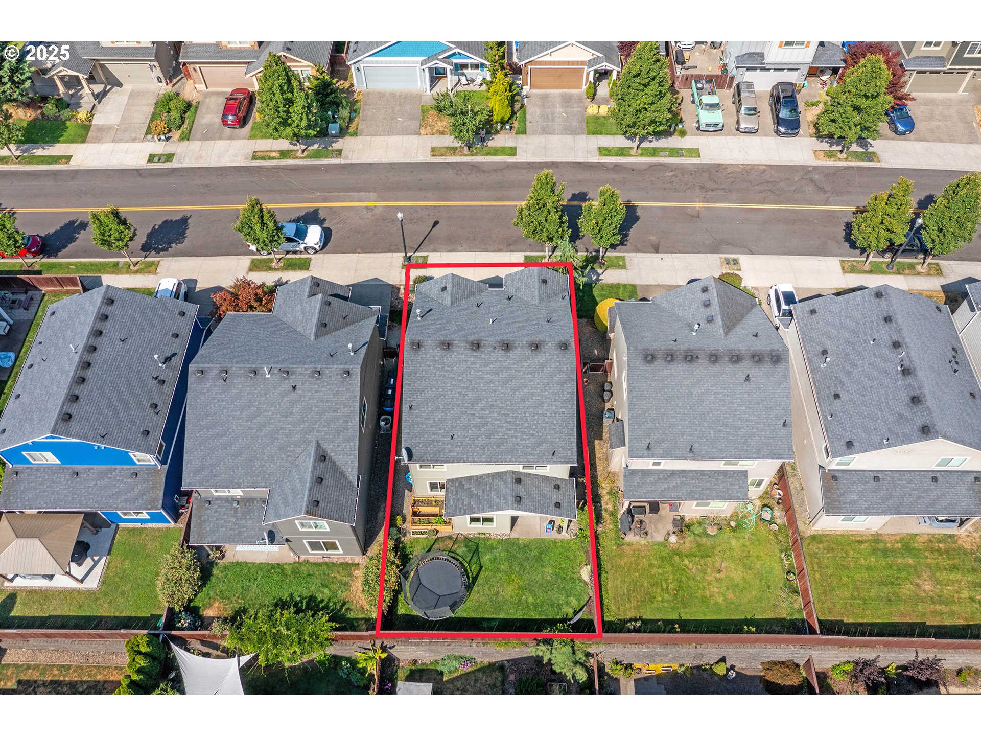 514 North 40th Avenue Ridgefield, WA 98642 - Photo 44 of 46 an aerial view of multiple house