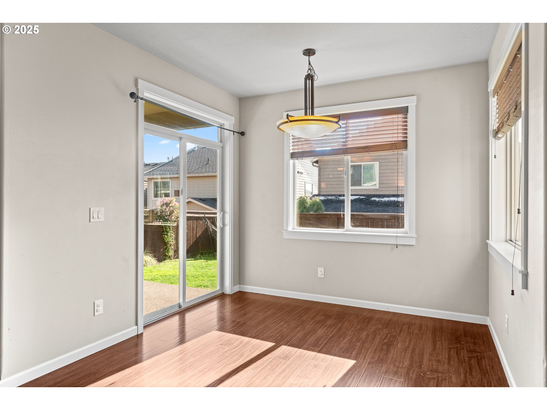 514 North 40th Avenue Ridgefield, WA 98642 - Photo 10 of 46 a view of an empty room with a window