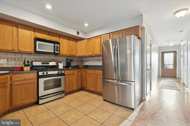 $485,000 | 329 West Mt Pleasant Avenue, Unit C, Philadelphia, PA 19119