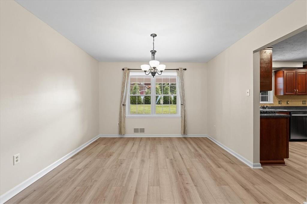 104 Drood Lane Pittsburgh, PA 15237 - Photo 11 of 39 Gallery Image 11