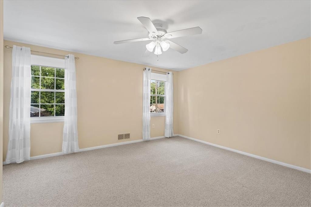 104 Drood Lane Pittsburgh, PA 15237 - Photo 26 of 39 Gallery Image 26