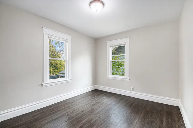 $210,000 | 835 Bates Street Southeast, Grand Rapids, MI 49506