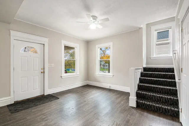 $210,000 | 835 Bates Street Southeast, Grand Rapids, MI 49506