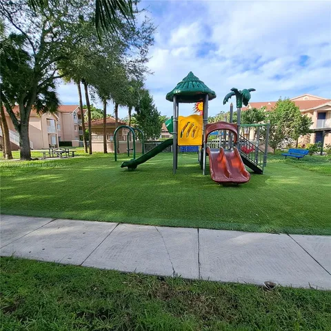 a view of a park with entertaining space