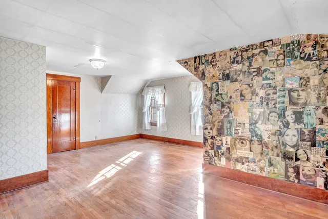 $97,500 | 700 East 5th Street, Newton, KS 67114