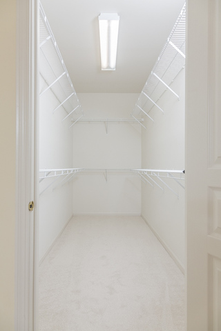 2434 Rolling Ridge Elgin, IL 60124 - Photo 8 of 17 a view of an empty room