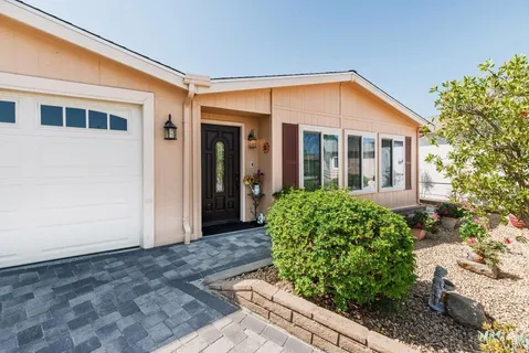 $629,000 | 5229 Harvest Court, Oceanside, CA 92057