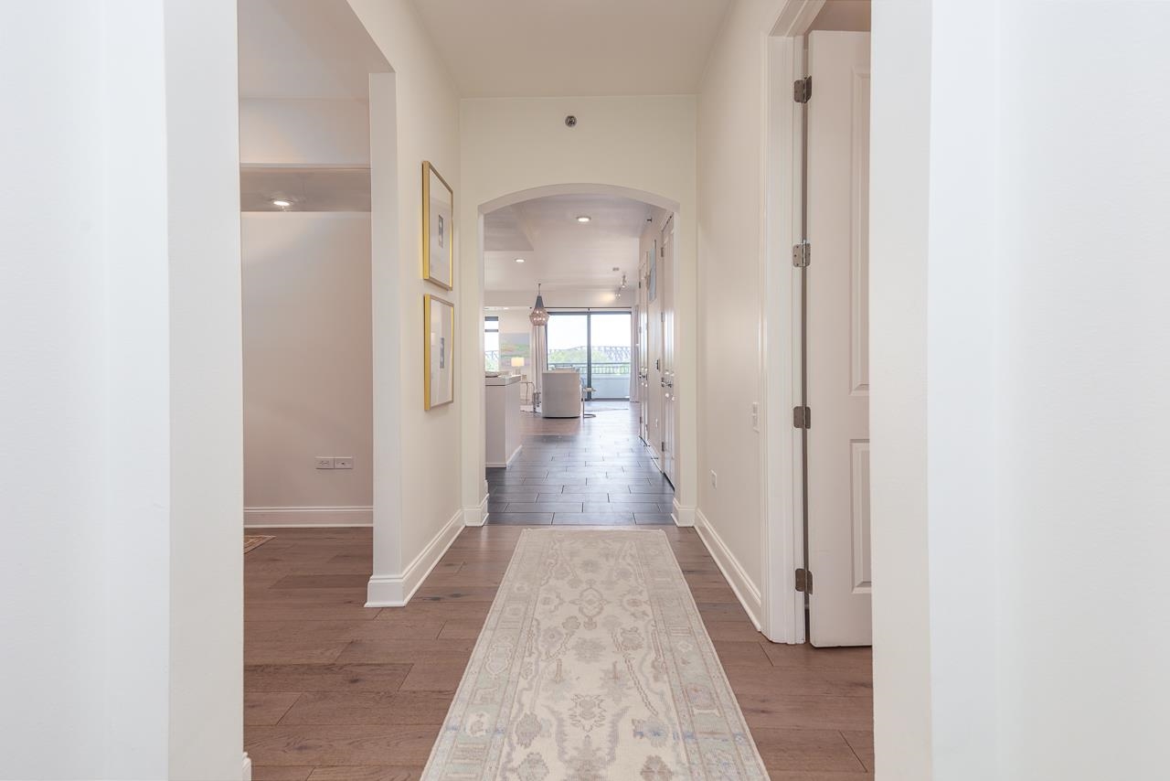 717 Riverside Drive, Unit 506 Memphis, TN 38103 - Photo 2 of 37