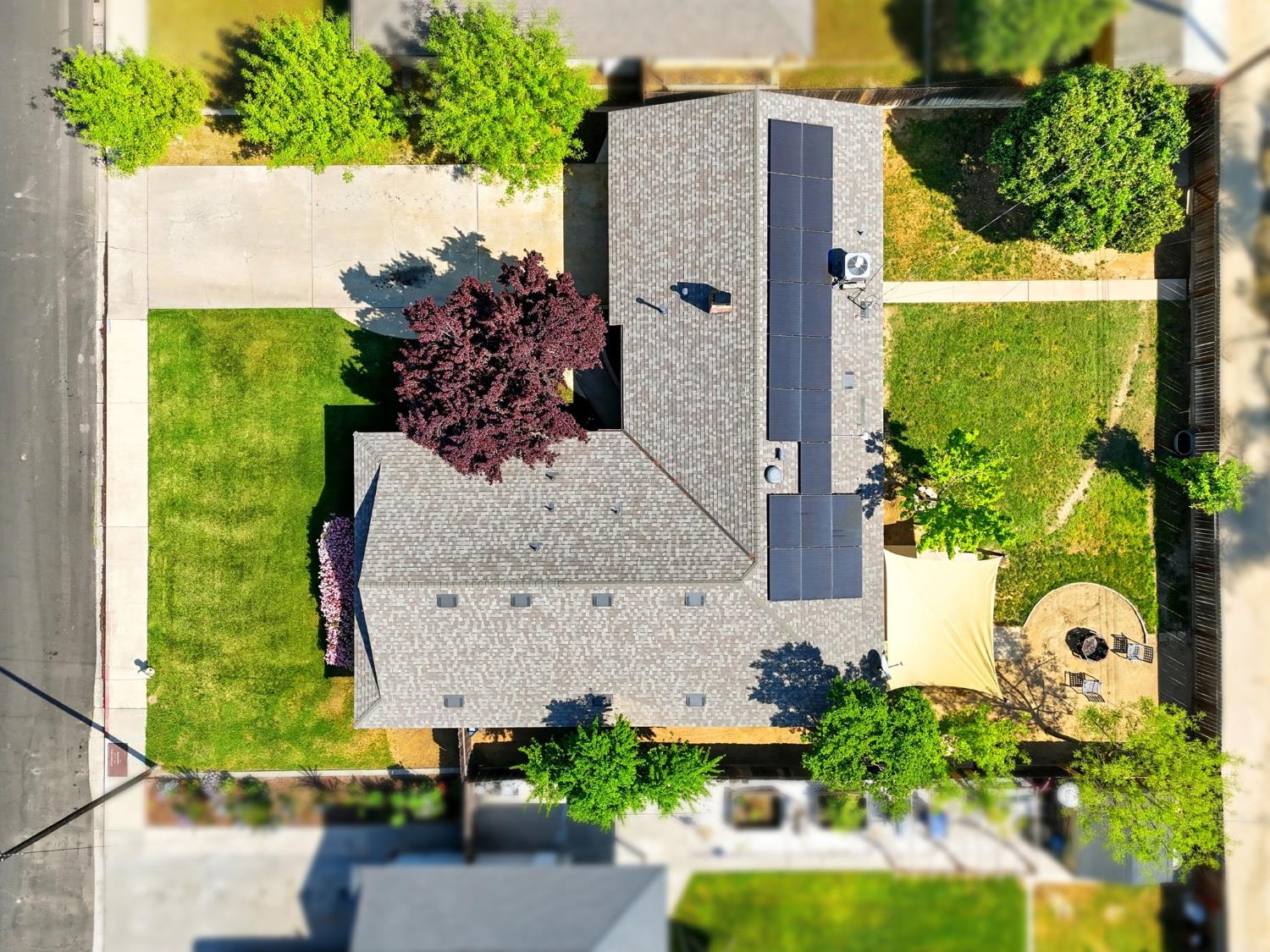 289 West Cypress Avenue Reedley, CA 93654 - Photo 35 of 45 an aerial view of a house with a yard