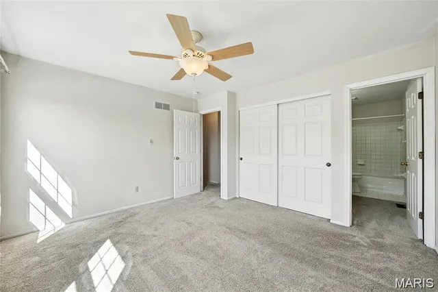 $2,495 | 1043 Oakwood Farms Lane, Ballwin, MO 63021