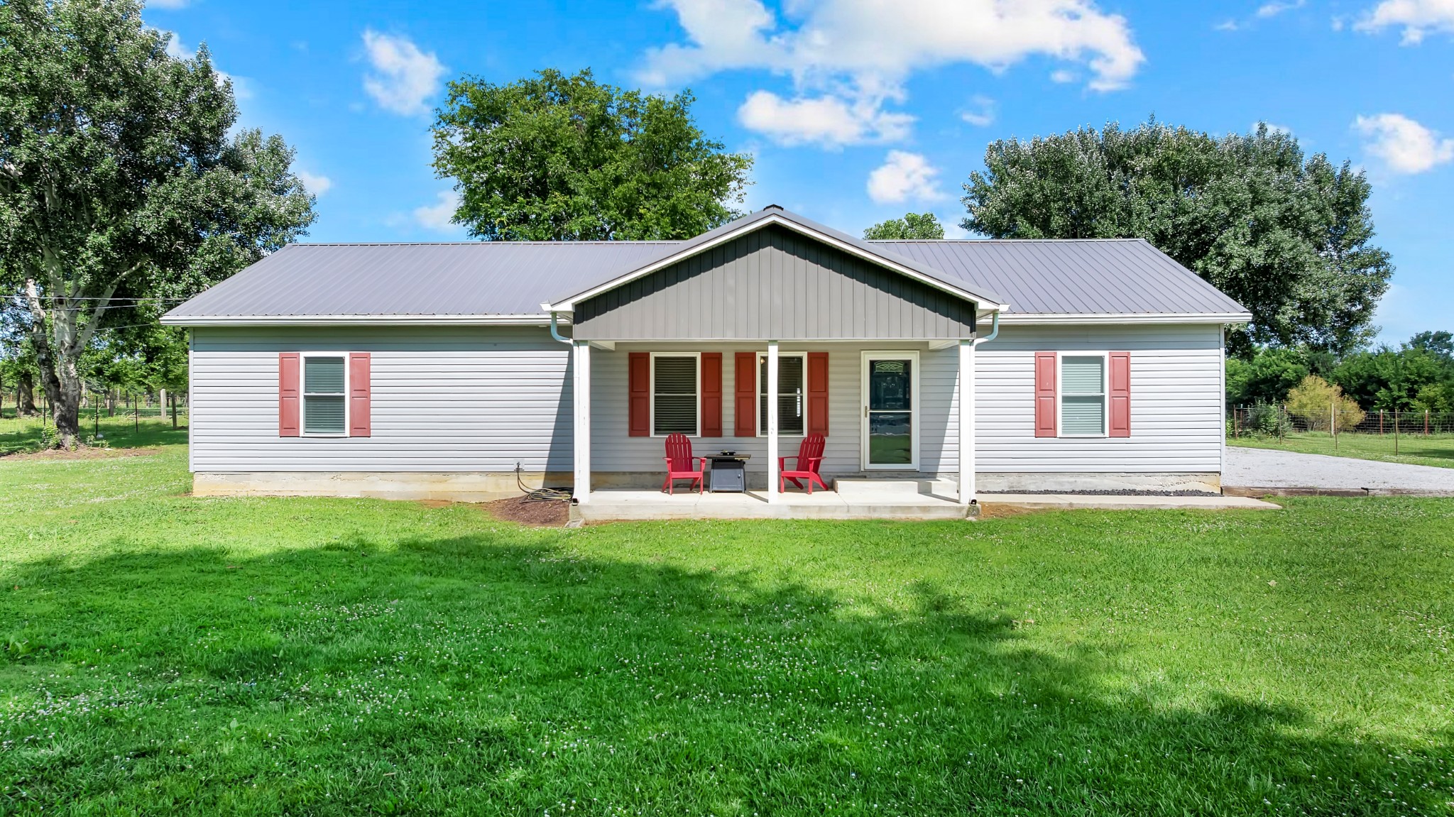 257 Whitaker Road Shelbyville, TN 37160 - Photo 1 of 46