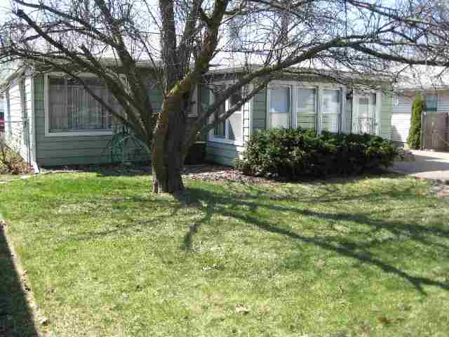 813 West Ridge Road Peoria, IL 61614 - Photo 2 of 8 Gallery Image 2