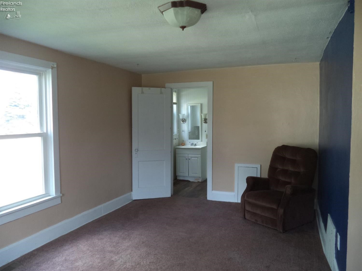 1707 Port Clinton Road Fremont, OH 43420 - Photo 6 of 22 Gallery Image 6