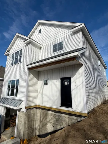 $8,000 | 100 New England Avenue, Fairfield, CT 06824