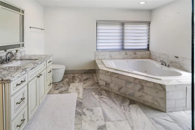 $1,149,999 | 8250 Northwest 49th Manor, Coral Springs, FL 33067