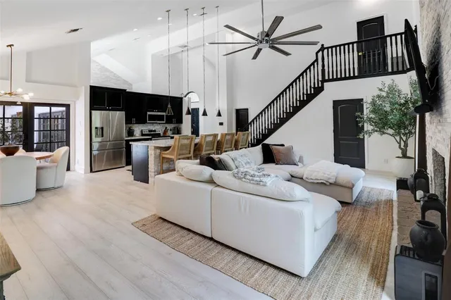 $1,149,999 | 8250 Northwest 49th Manor, Coral Springs, FL 33067