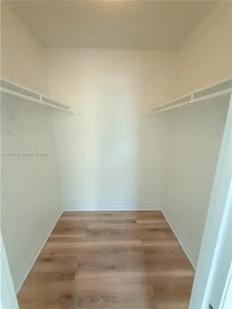 $1,750 | 498 Northwest 165th Street, Unit D202, Miami, FL 33169