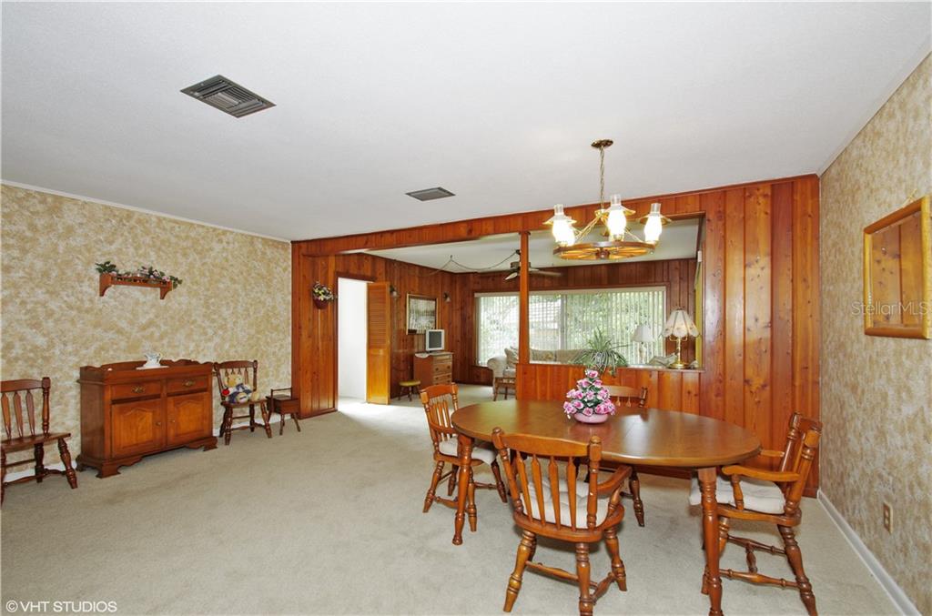 2402 Lake Road Fern Park, FL 32730 - Photo 5 of 20 Gallery Image 5