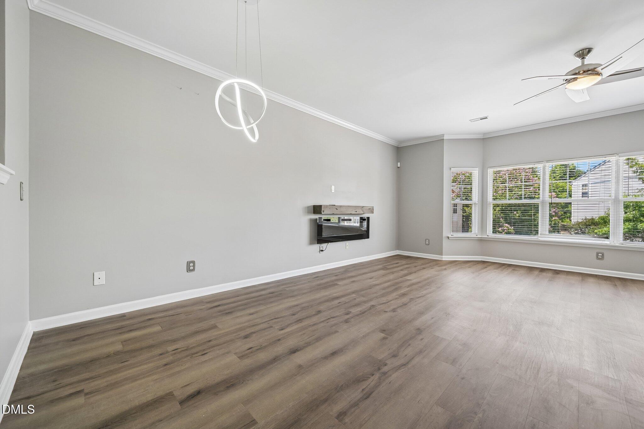 11822 Canemount Street Raleigh, NC 27614 - Photo 5 of 32 7-web-or-mls-Canemount Dr-S0406-007
