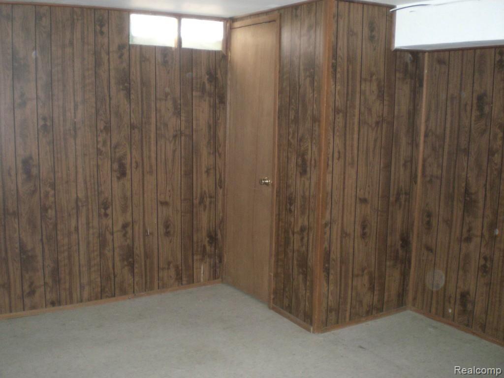 3147 Pearl Avenue Warren, MI 48091 - Photo 16 of 21 CIMG4699.jpg