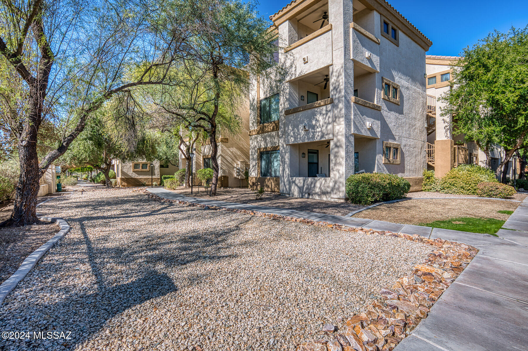2550 East River Road, Unit 15304 Tucson, AZ 85718 - Photo 23 of 30