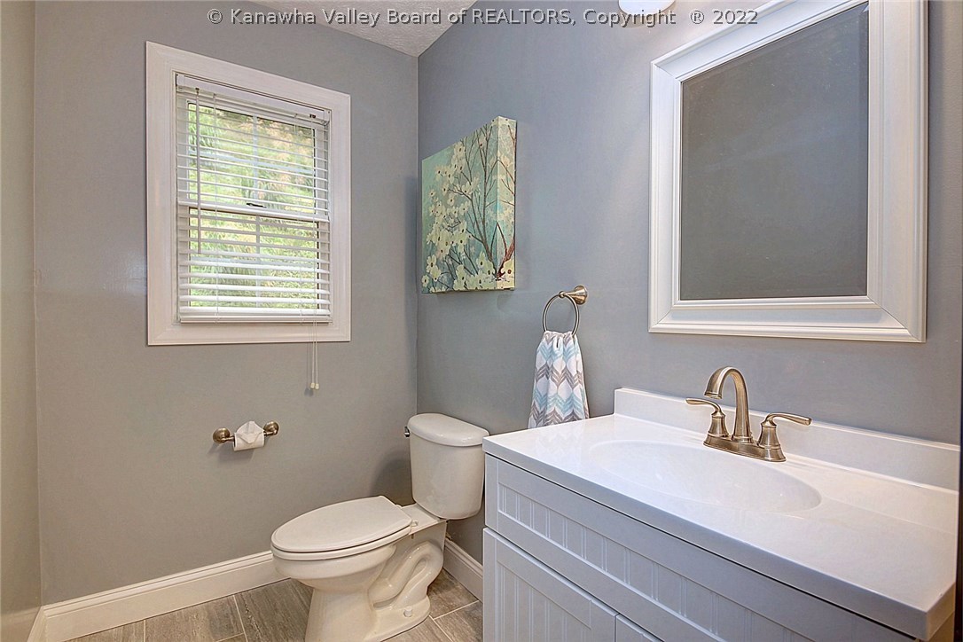 718 Narrow Branch Road Elkview, WV 25071 - Photo 14 of 30 Gallery Image 14