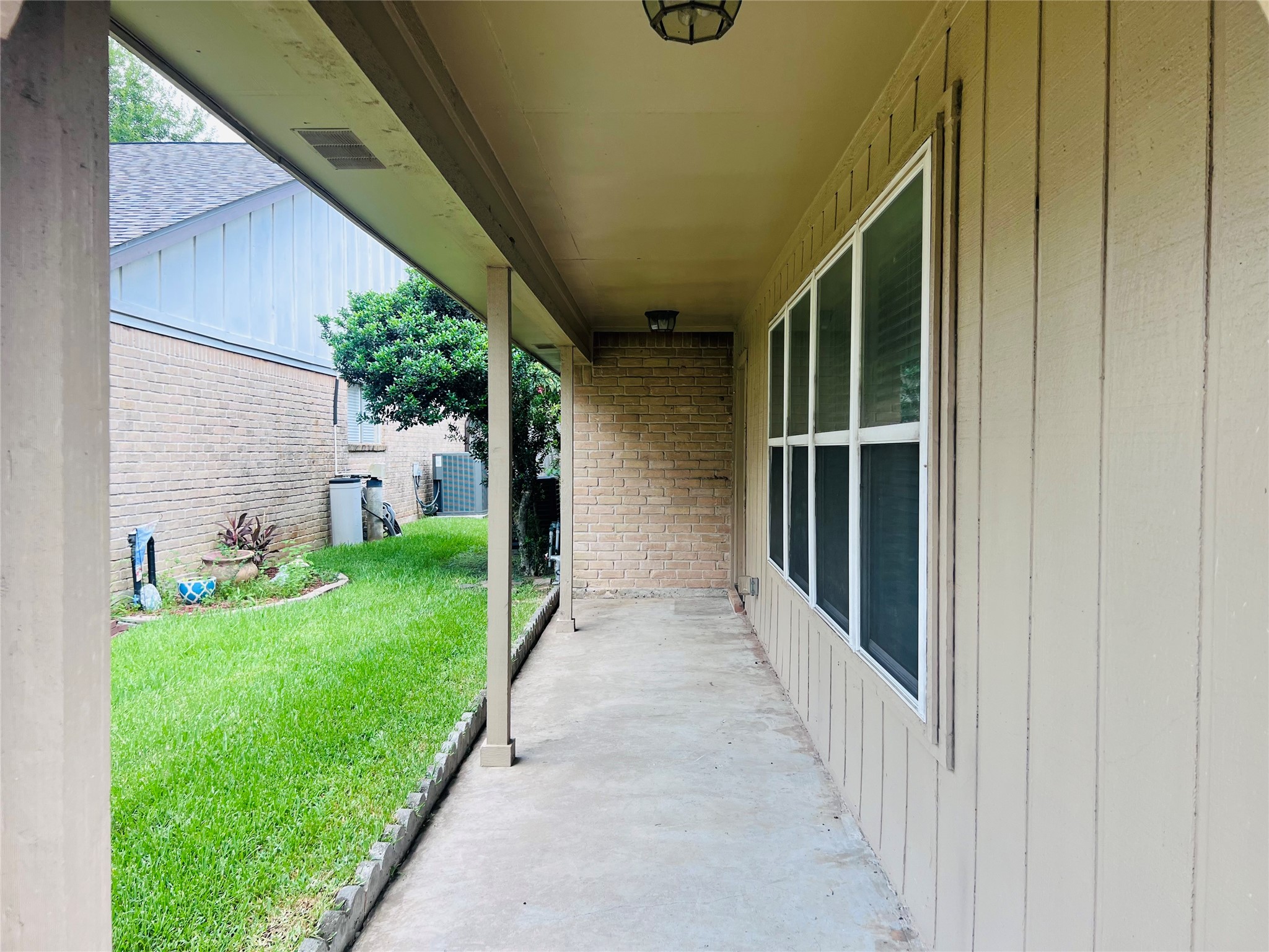902 Hidden Canyon Road Katy, TX 77450 - Photo 3 of 20