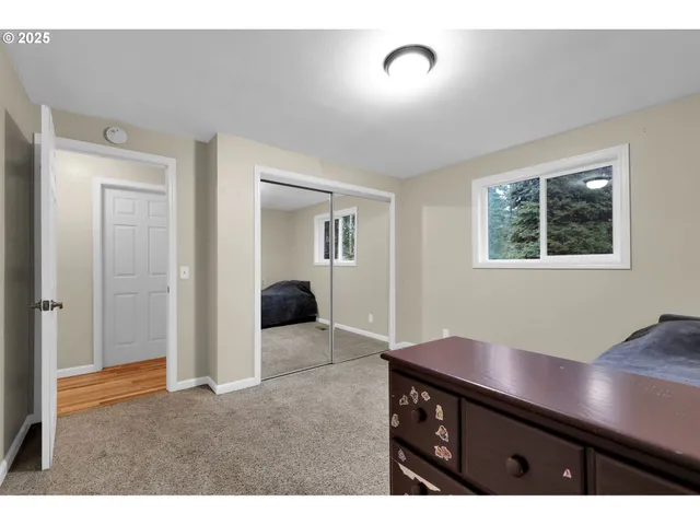 a view of livingroom with furniture and wooden floor