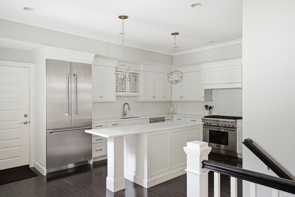 41 Backriver Road, Unit 41 Hingham, MA 02043 - Photo 5 of 36