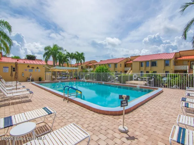 $218,500 | 5373 Southeast Miles Grant Road, Unit C208, Stuart, FL 34997