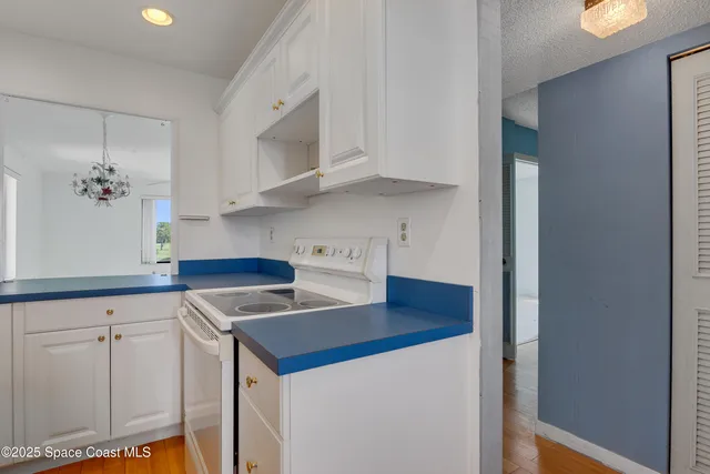 $218,500 | 5373 Southeast Miles Grant Road, Unit C208, Stuart, FL 34997