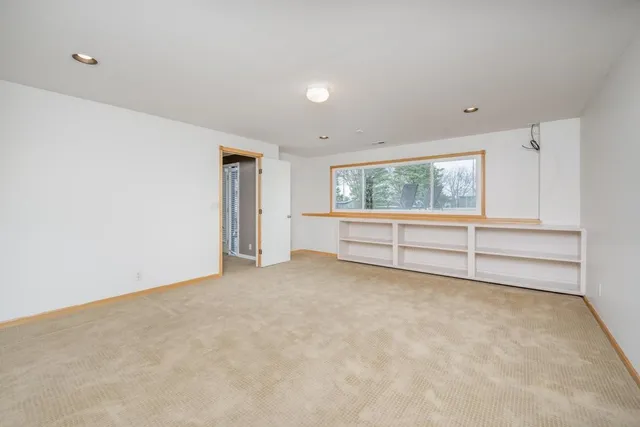 $385,000 | 8024 East Greenbriar Court, Wichita, KS 67226