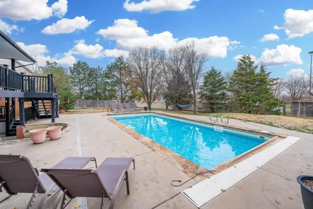 $385,000 | 8024 East Greenbriar Court, Wichita, KS 67226