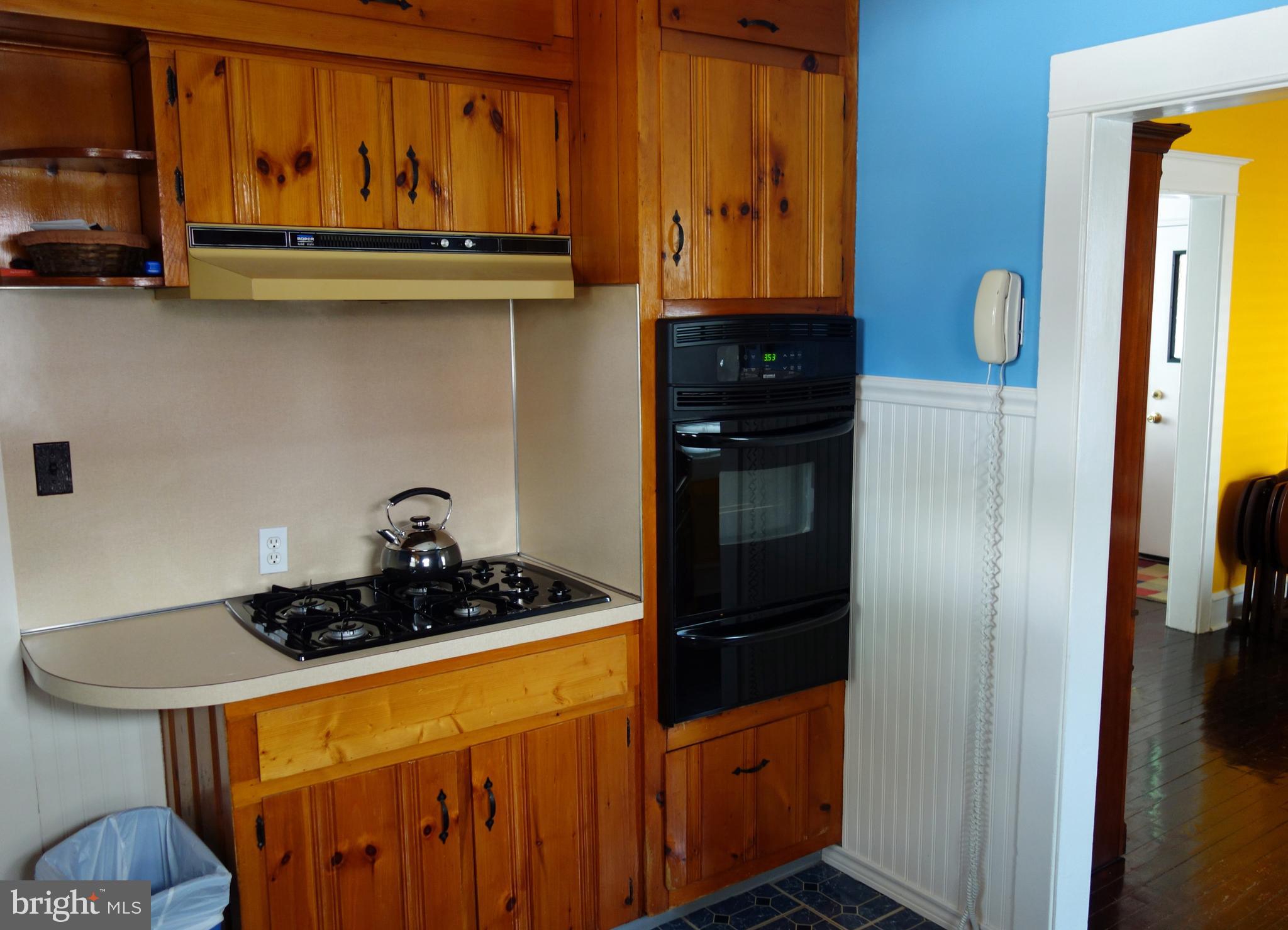 136 Spring Street Woodbury, NJ 08096 - Photo 11 of 23 Gallery Image 11