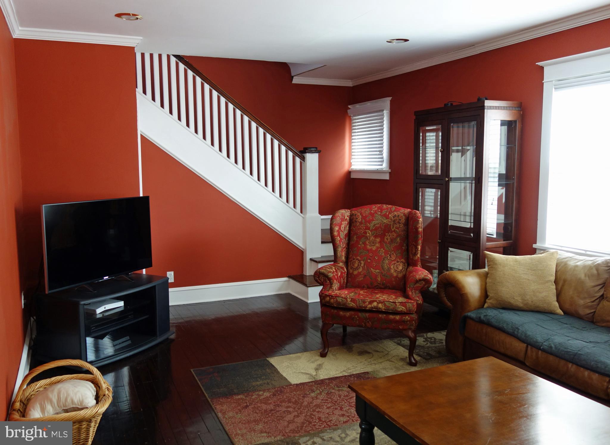 136 Spring Street Woodbury, NJ 08096 - Photo 4 of 23 Gallery Image 4