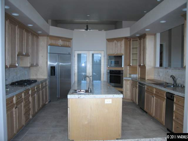 188 Carleton Court Reno, NV 89511 - Photo 3 of 13 Photo 3