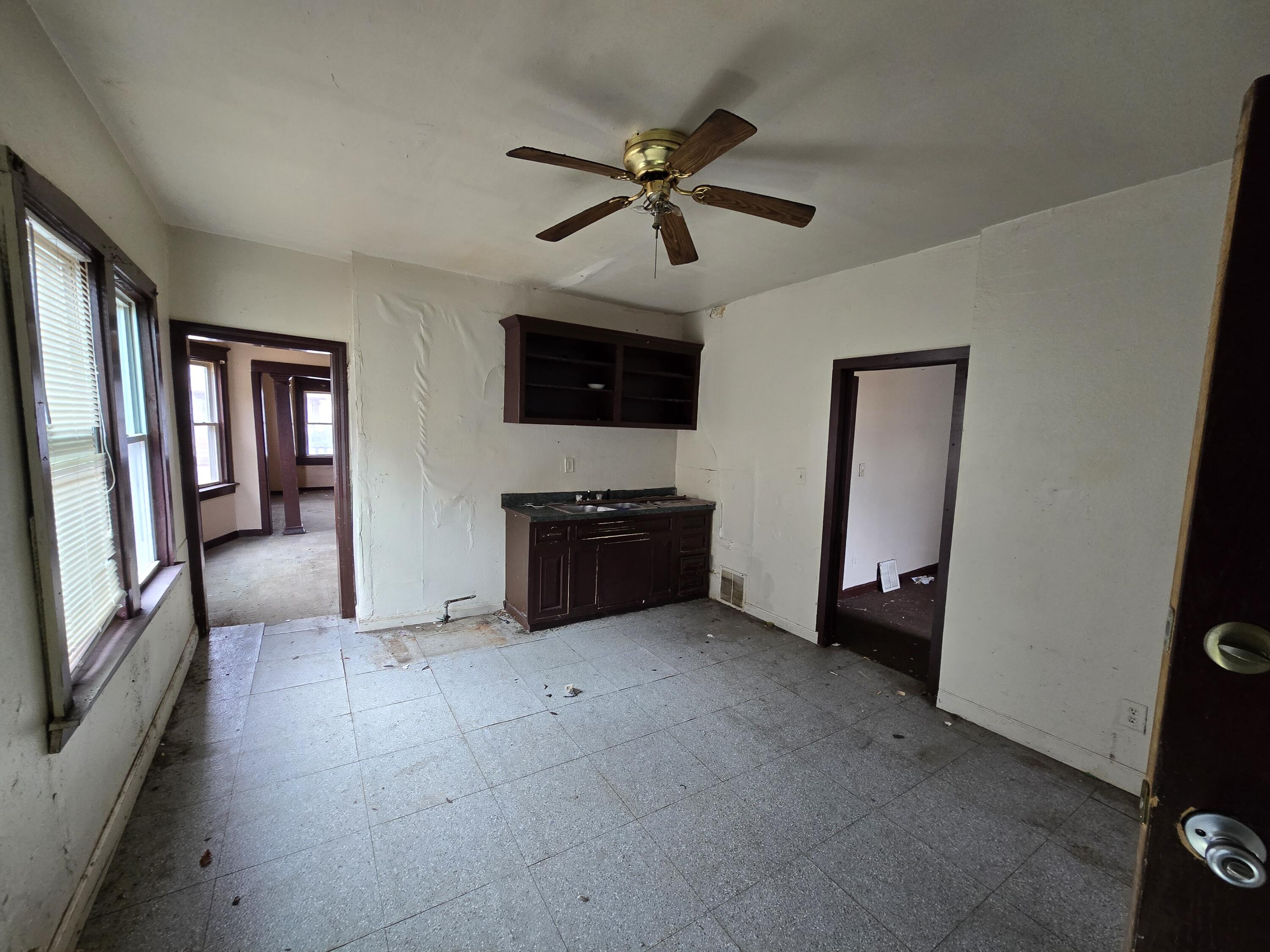 3856 North 22nd Street Milwaukee, WI 53206 - Photo 13 of 22 20260303_131819
