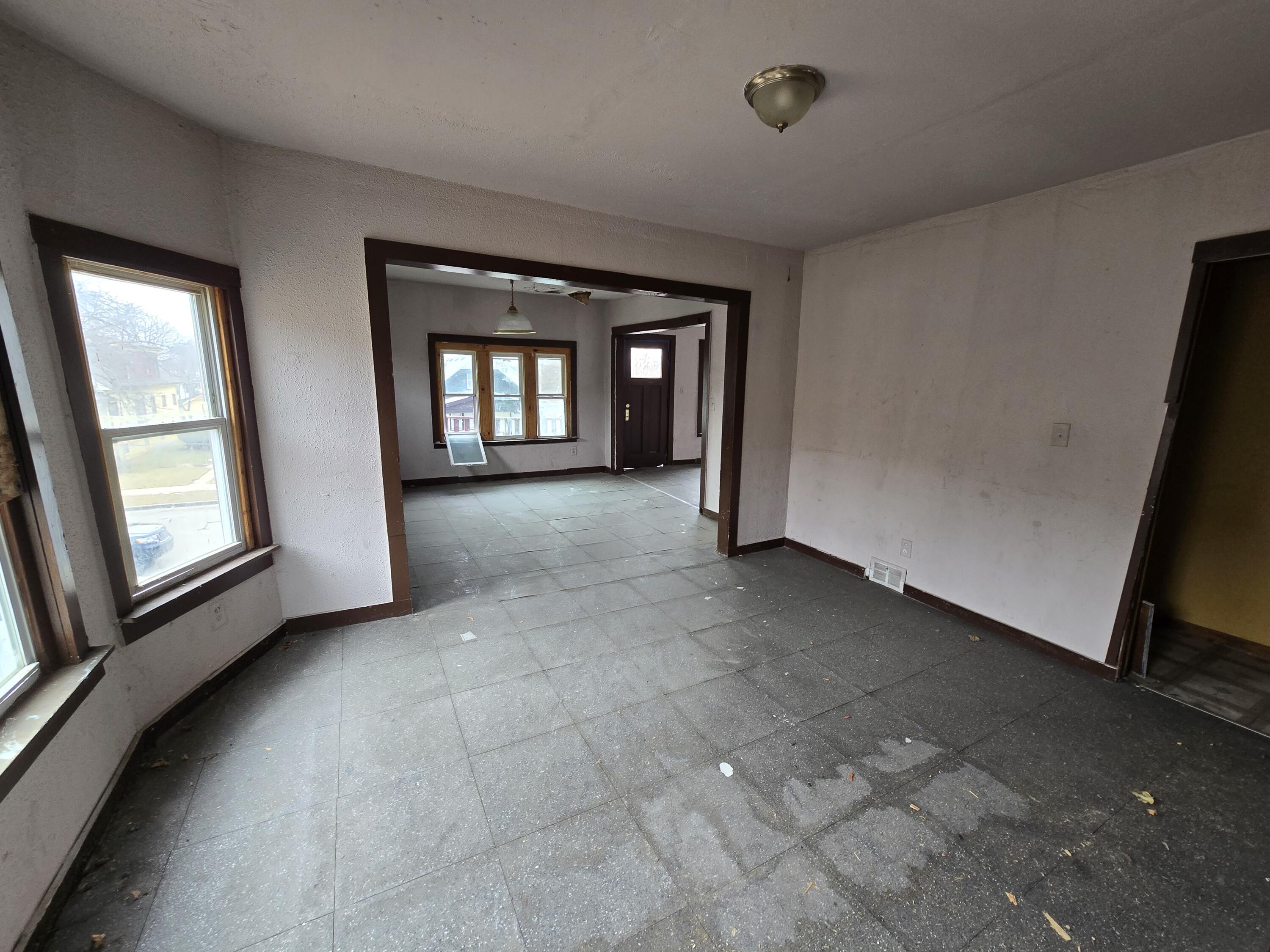 3856 North 22nd Street Milwaukee, WI 53206 - Photo 17 of 22 20260303_131904