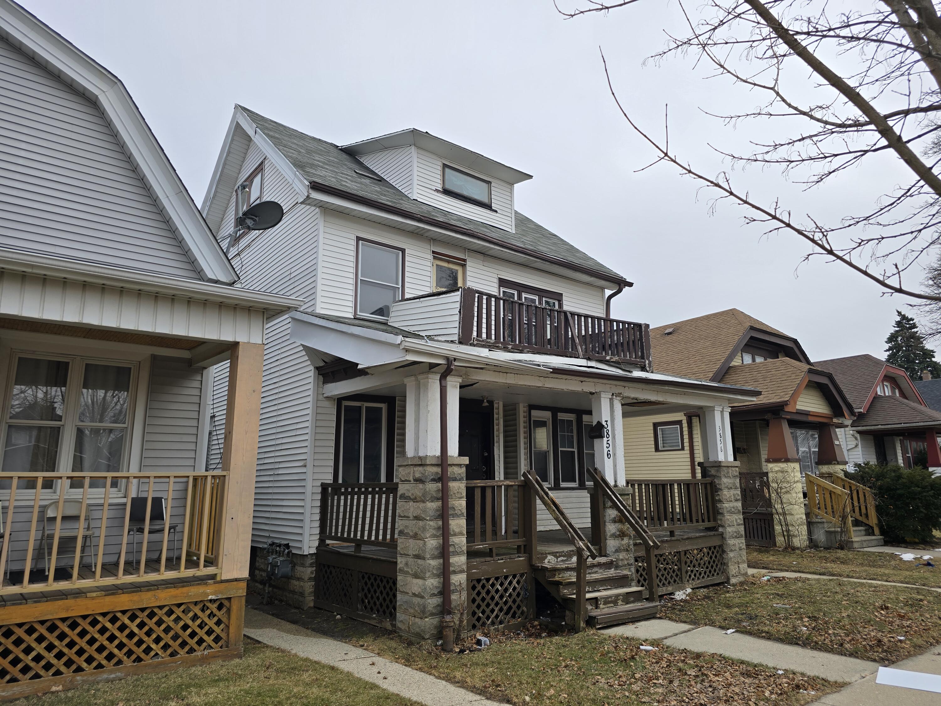 3856 North 22nd Street Milwaukee, WI 53206 - Photo 2 of 22 20260303_131017