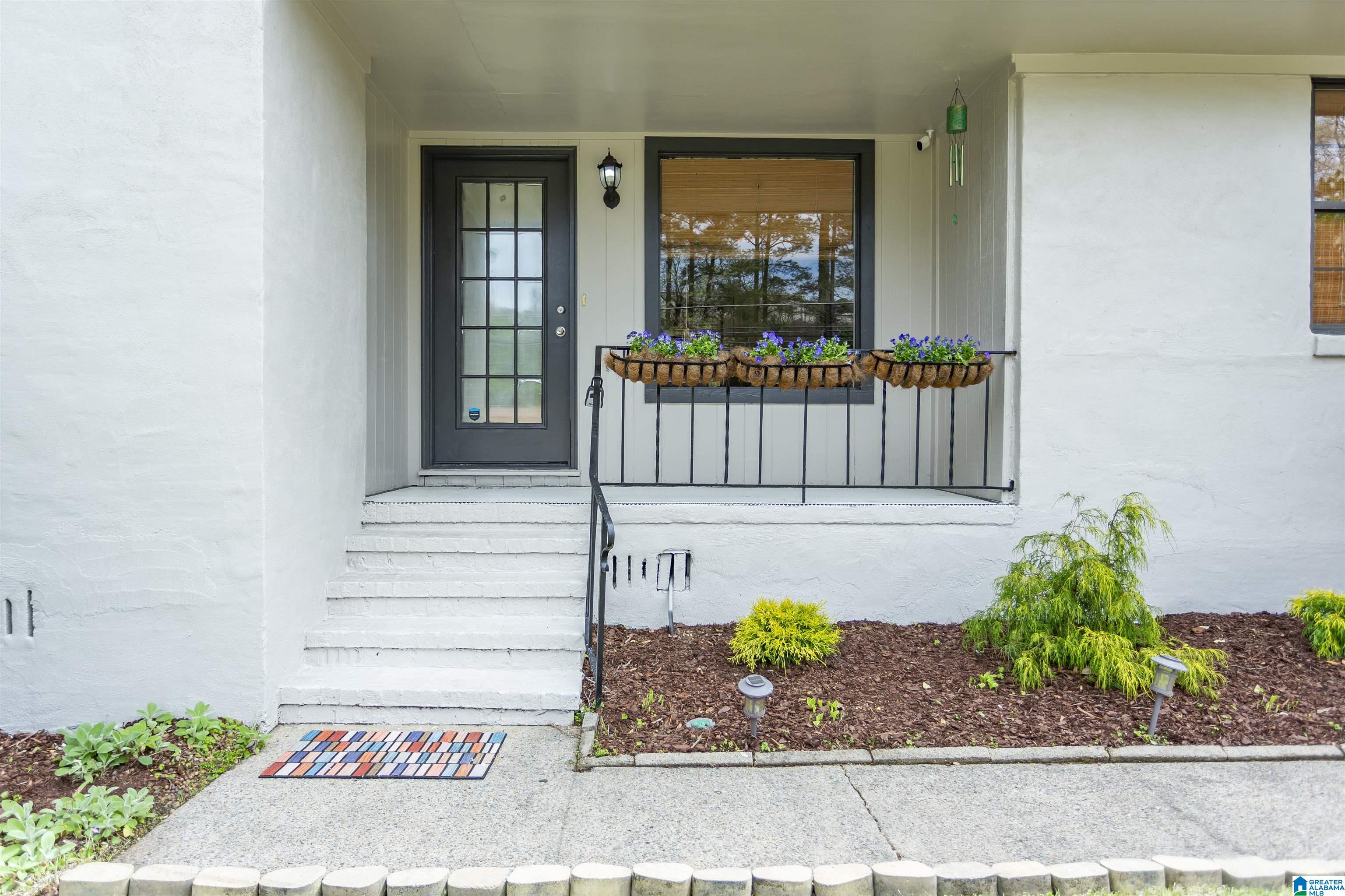 1621 Cresthill Road Birmingham, AL 35213 - Photo 4 of 35 Gallery Image 4