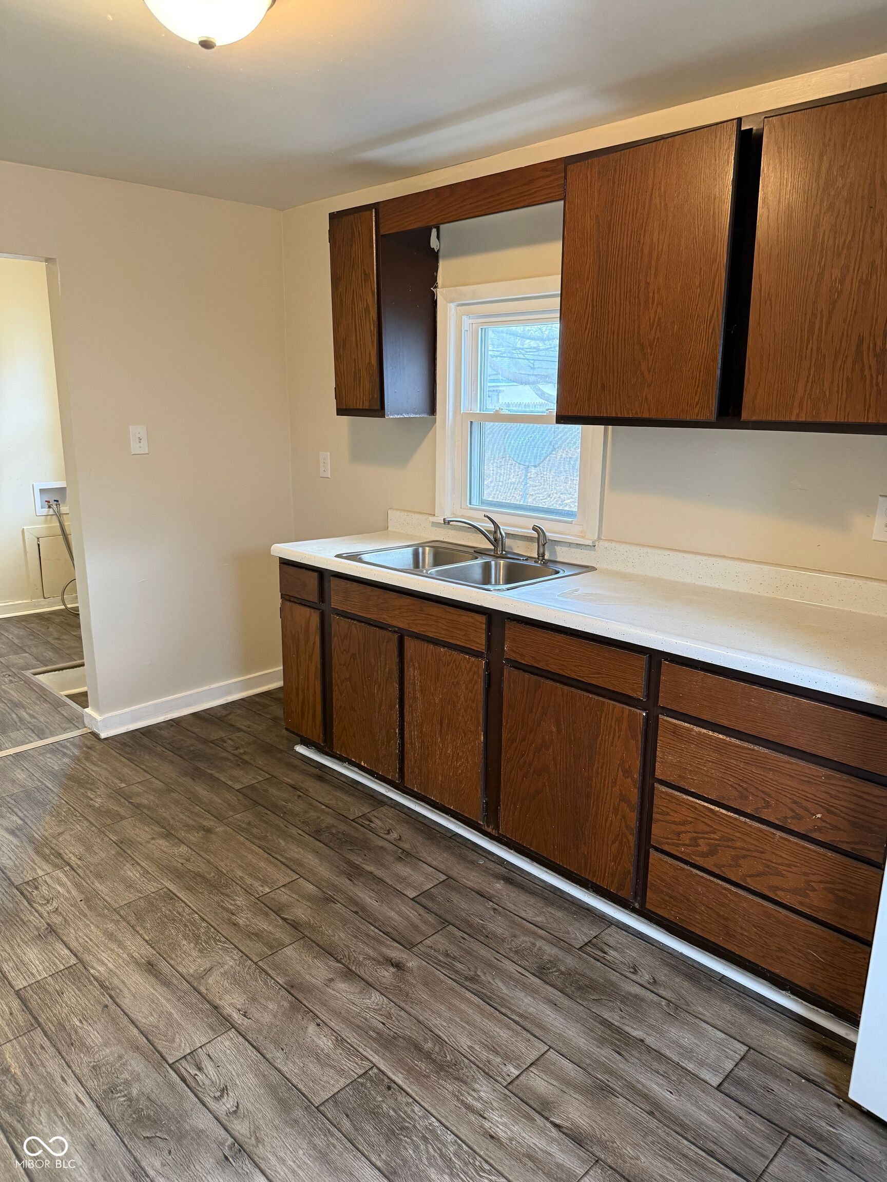 908 Walnut Street Anderson, IN 46012 - Photo 11 of 19